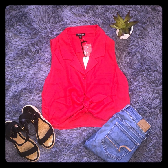 90’s Inspired Red Cropped Tie Front Blouse - Picture 2 of 5